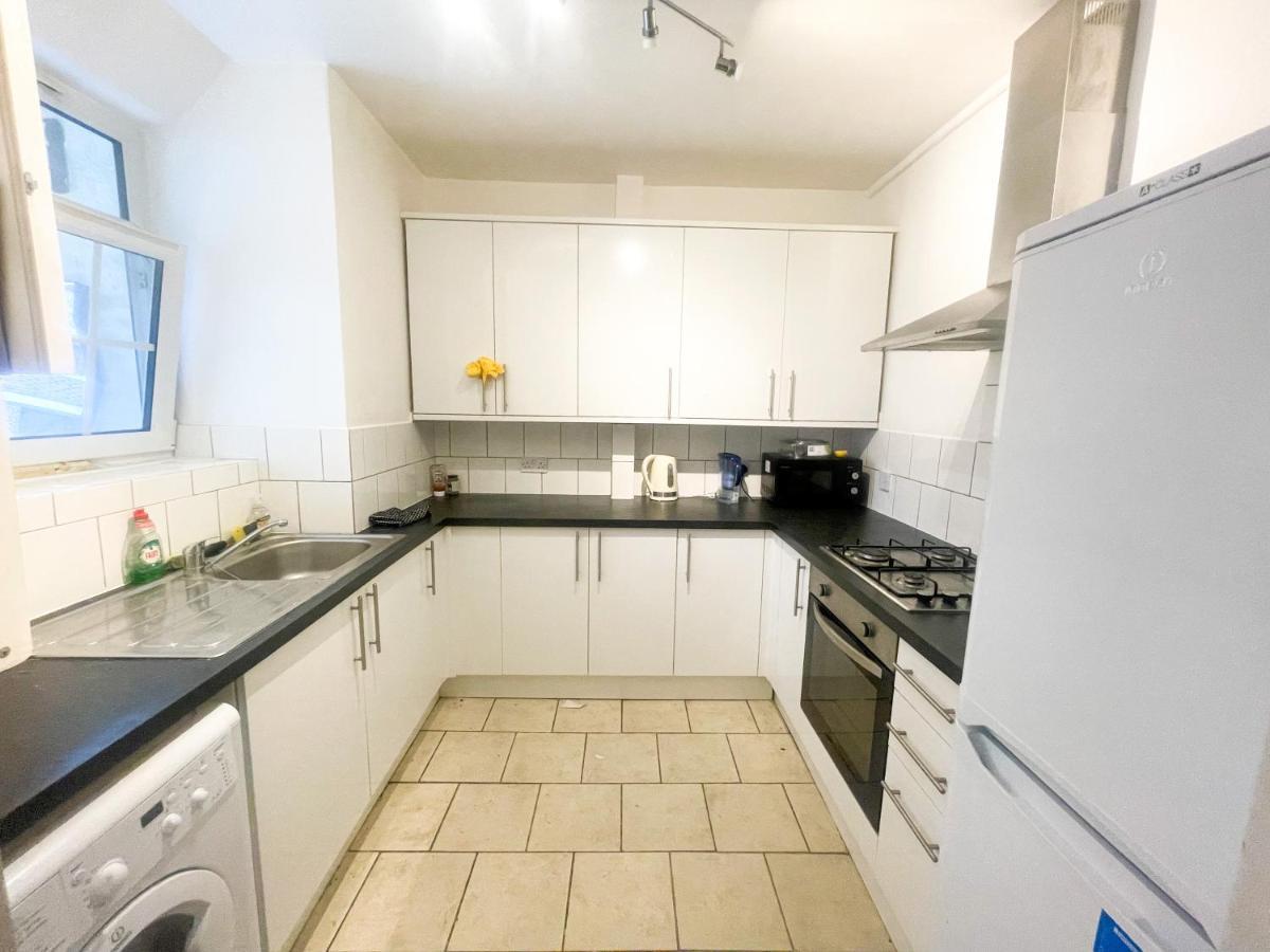 Flat 76 Felbridge House London Exterior photo